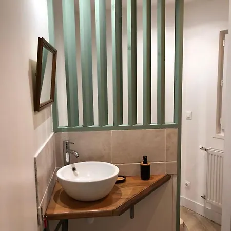 Apartment Gite De L'atelier Herminois Sainte-Hermine