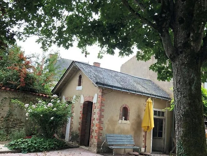 Gite De L'atelier Herminois * 圣埃米娜